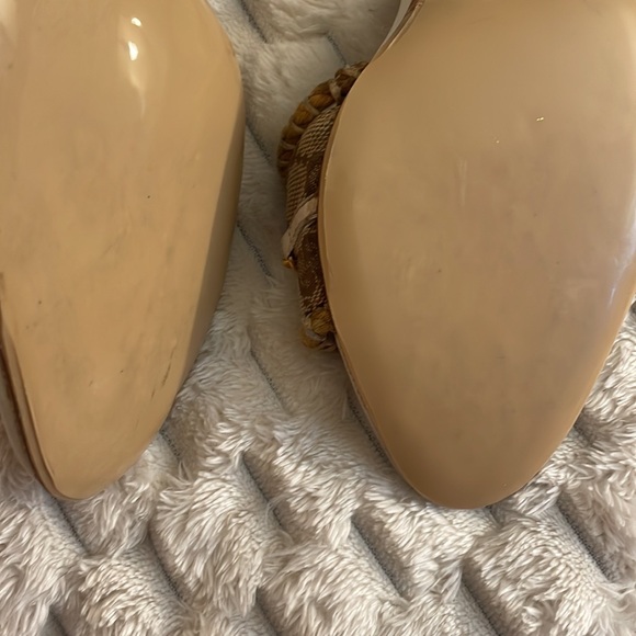 Gucci Monogram Chain Heels - Picture 11 of 12